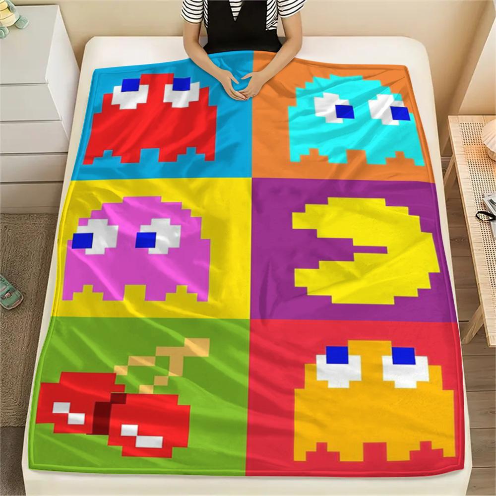 1PC Pac-Man Patterned Flannel Blanket Suitable For All Seasons for Home Decor Warmth and Comfort Gifts Holiday Present