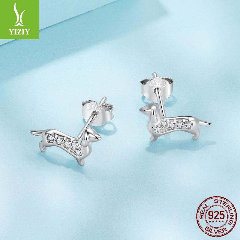 S925 Sterling Silver Dachshund Mini Stud Earrings, Exquisite And Cute Puppy Dog Stud Earrings.