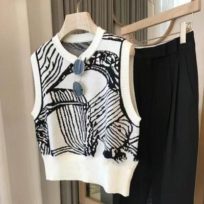 Women's Vintage Jacquard Knit Vest French Retro Style Outfit Age-Reducing Top