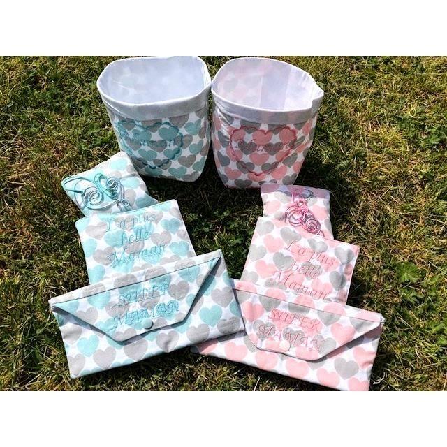2 Coffret fête des mères - Sac lingettes, étui transport lingettes, coussin cœur fil aluminium