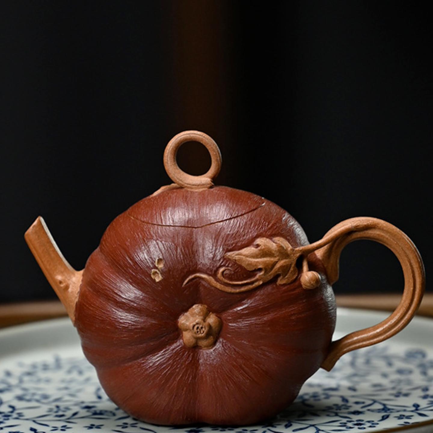 

100ml Luxury Yixing Purple Clay Teapots Handmade Pumpkin Pot Raw Ore Section Mud Tea Infuser Kettle With Strainer Zisha Tea Set