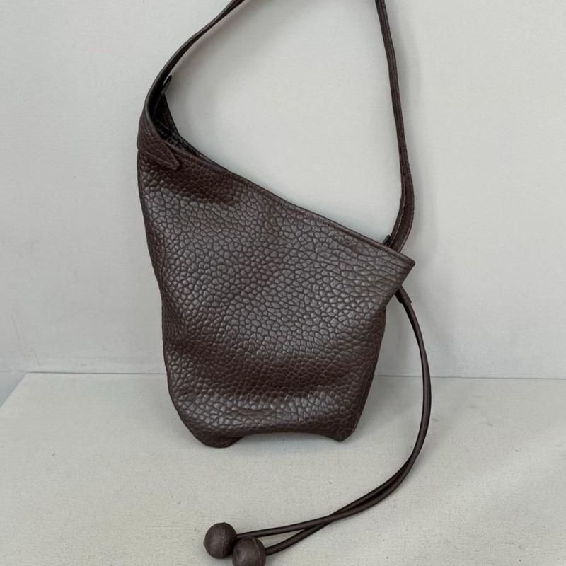 

Leather texture bag croissant bag niche lazy HOBO dumpling armpit bag soft leather tote shoulder messenger bag women