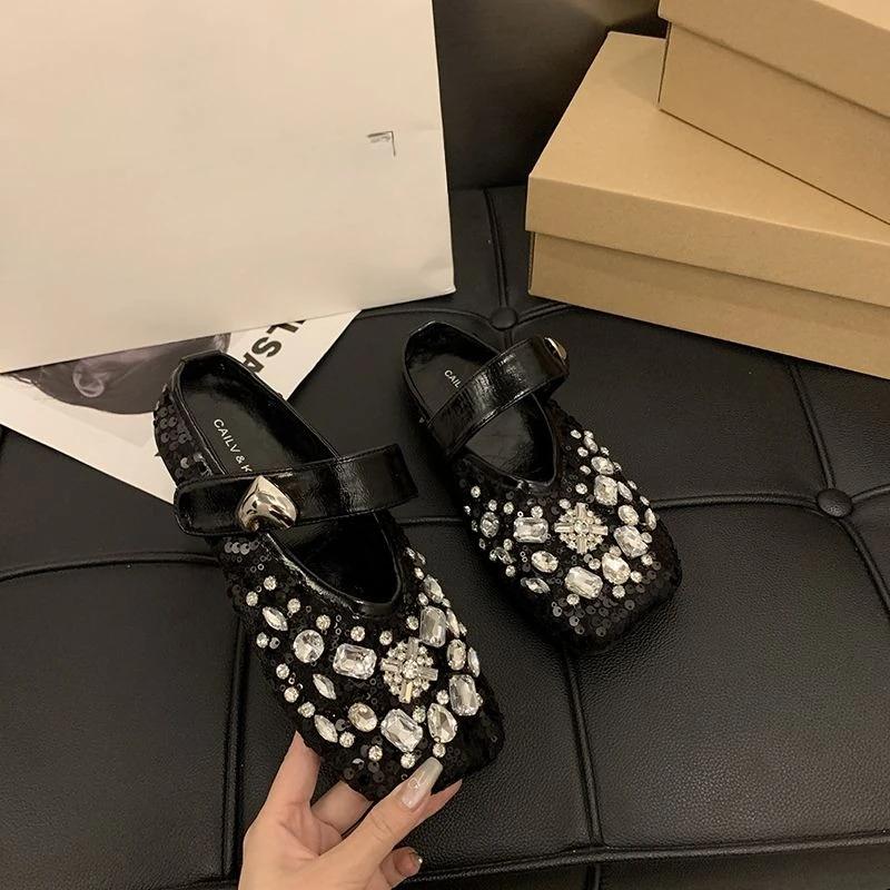 Fashion Slides Flat Square Toe Women's Slippers and Ladies Sandals On Sale Summer Footwear Wholesale Clappers Korea Style Stylish Shoes