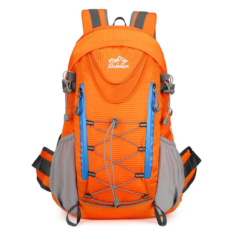 Fashionable Large Capacity Travel Hiking Backpack