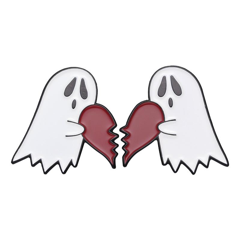 Creative Cartoon Heart Shaped Ghost Design Metal Brooch Pin For Halloween 2023 Collection