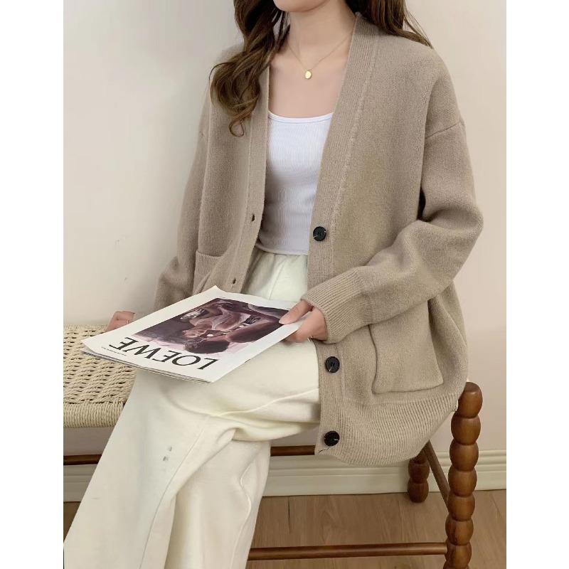 

Retro pocket sweater jacket women s autumn and winter new lazy wind loose outer wear knitted cardigan top One size