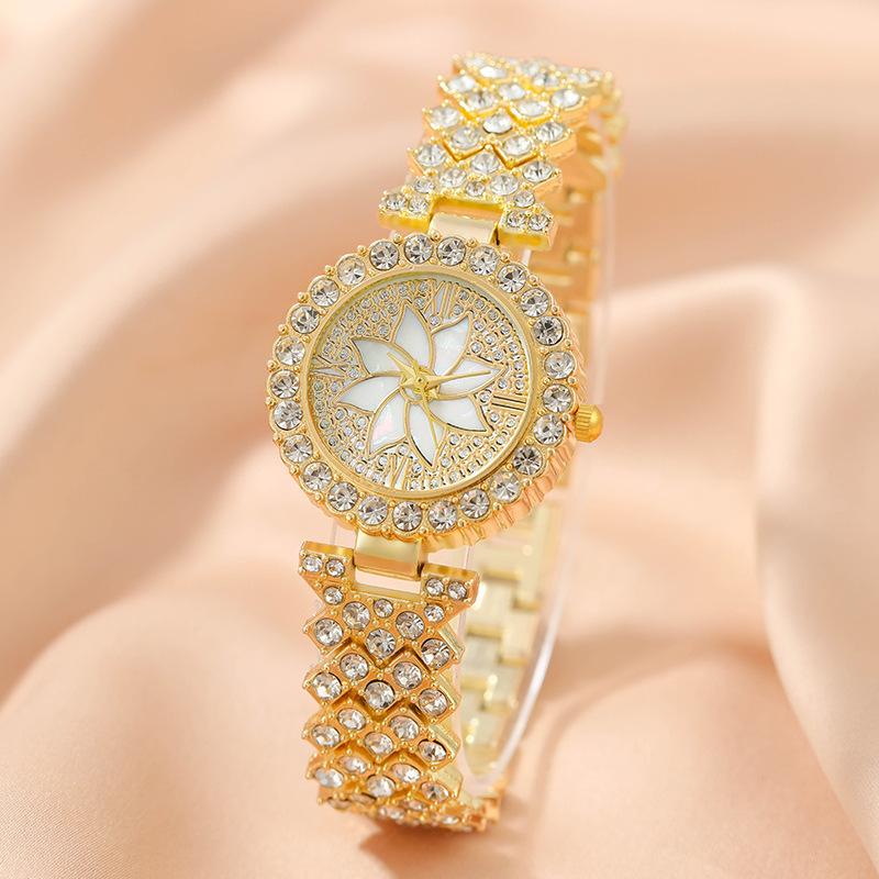Women's Luxury Full Diamond Compact Five-piece Accessory Set Gift Box Versatile Quartz Wrist Watch