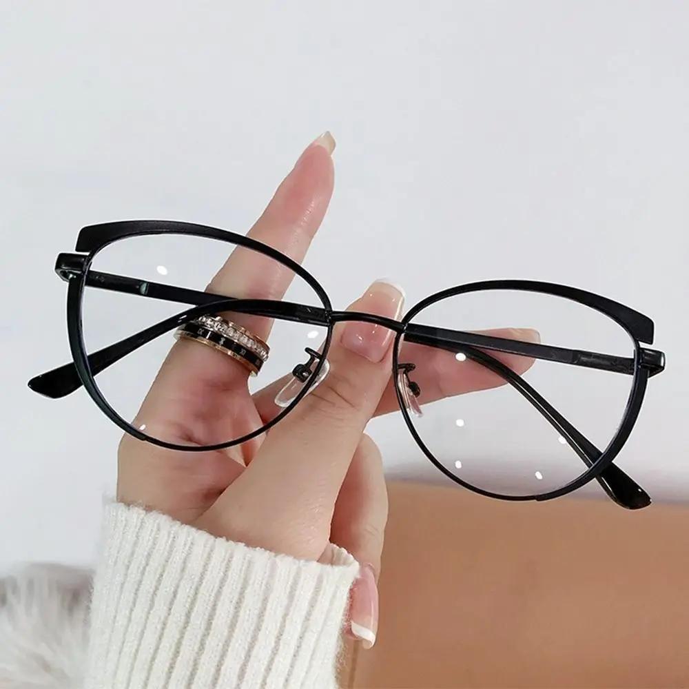 

Portable Blue Ray Blocking Anti-Blue Light Glasses Eye Protection Ultralight Square Eyeglasses Metal Computer Goggles Men Women