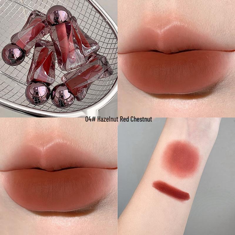Gege Bear Velvet Matte Lip Mud: Soft Mousse Texture, Mist-like Finish, Stain-resistant, Natural Tint, Whitening Effect.