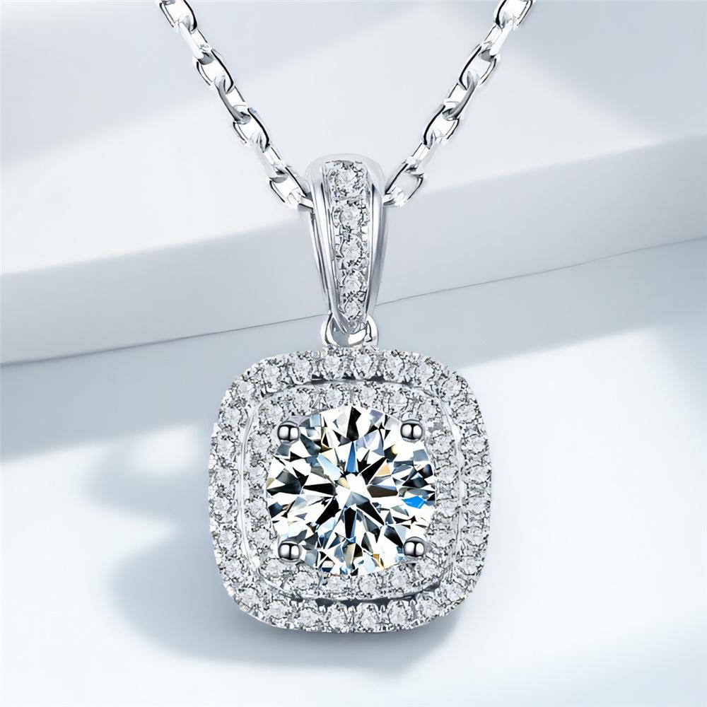 Luxury Female Crystal White Zircon Stone Pendant Necklace Vintage Silver Color Wedding  For Women
