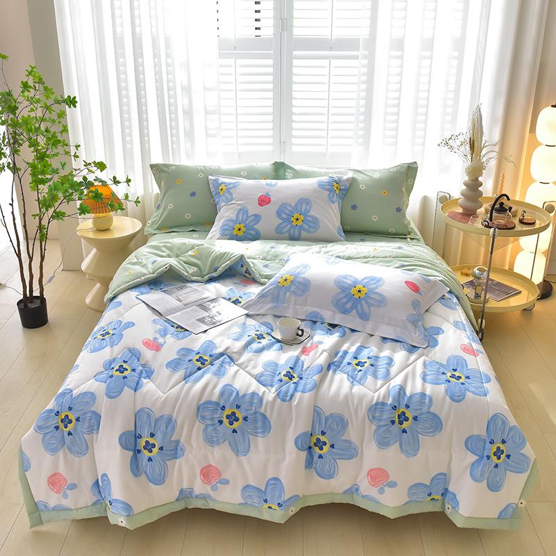 Skin-friendly Summer Cool Quilt Set or 1 Pcs Quilts Comfortable Breathable Air Condition Comforter Lightweight Summer Blanket