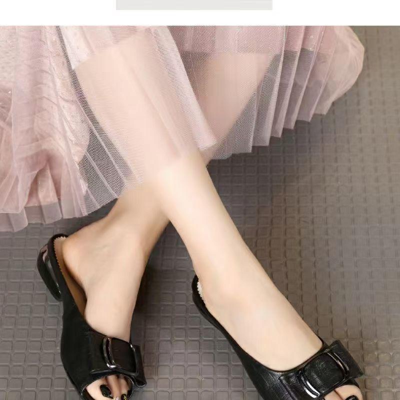 Flat-bottomed Fish Mouth Half Slippers Women's Summer 2025 New Outer Sandals Fashionable Versatile Square Buckle Thick Heel Cool Slippers