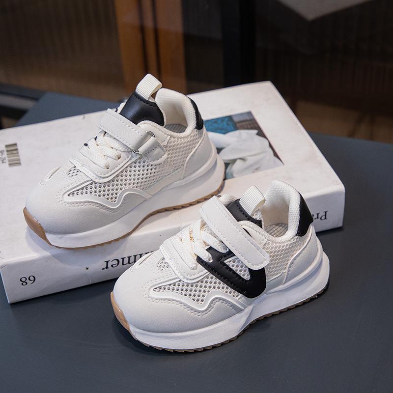 

Новые весенние и летние кроссовки Single Mesh Hollow Breathable Running Casual White 22 чёрный