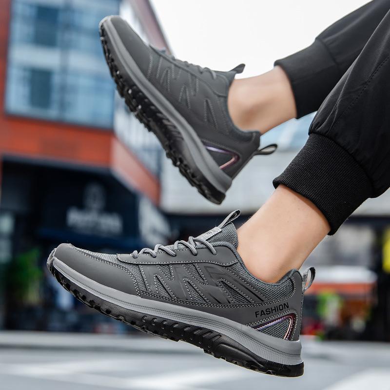 New Men's Shoes Spring Lightweight Sneaker Black Walking Shoes Soft Bottom Shoes Men's and Women's Casual Shoes