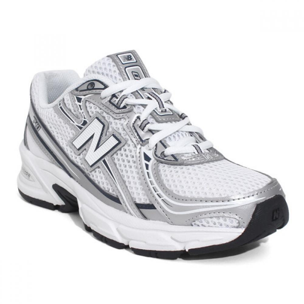 New Balance 740 Running Shoes