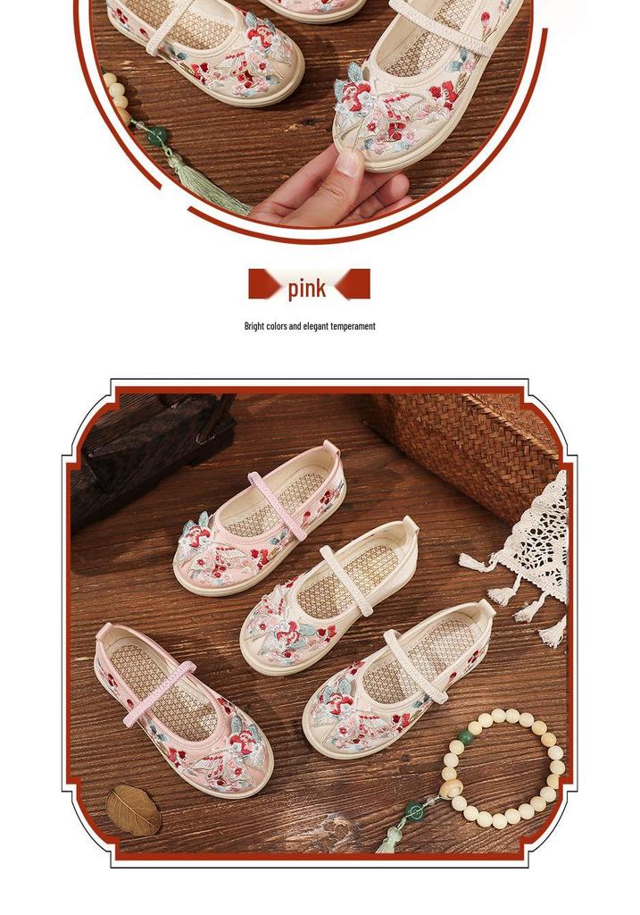 Girls' Rabbit Embroidered Hanfu Shoes – Spring & Autumn Ancient Style