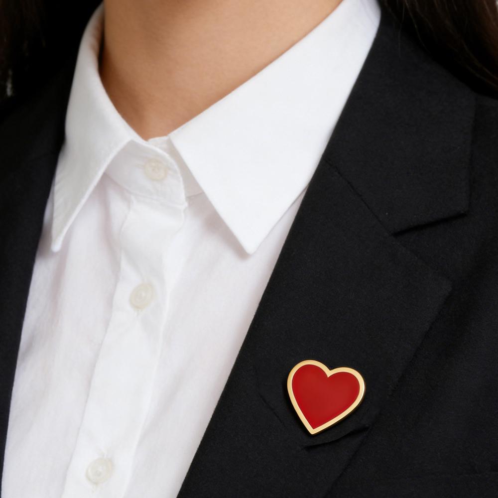 Classic Poker Brooches Spade Heart Club Diamond Brooch for Women Men Stainless Steel Jewelry Enamel Lapel Pins Badge Hat Clothes
