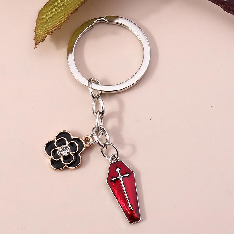 Retro Metal Gothic Love Heart Keychain Charms Steampunk Key Rings Pendant for Women Men Bag Decor  DIY Jewelry Gift
