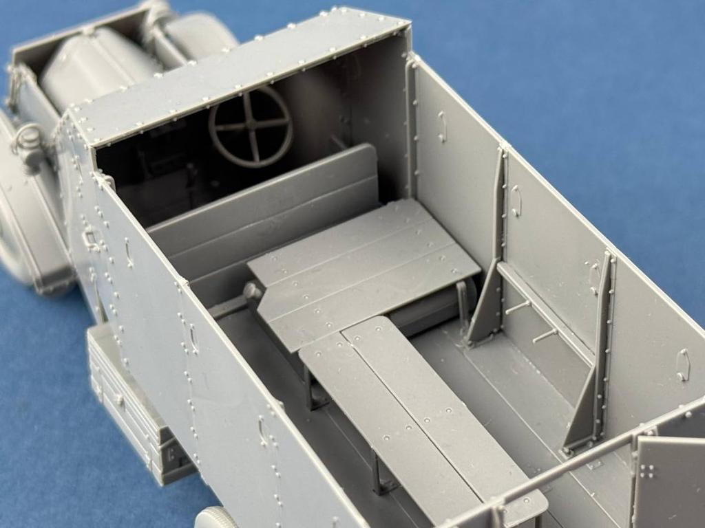 Copperstate Models 1/35 British 1Z Armored Truck Irish Civil War Plastic Model Kit COP35019 (Military Vehicle)