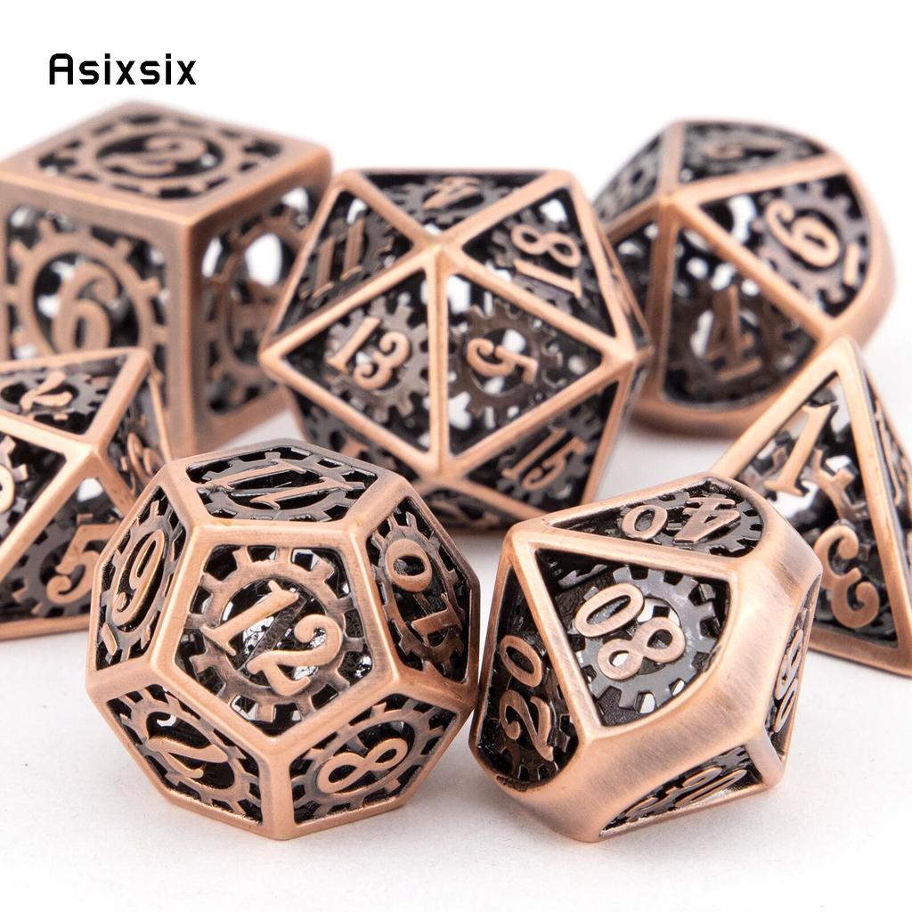 7-teiliges Kupferrad-Getriebe-Metallwürfel-Set aus hohlem polyedrischem Metall, geeignet für Rollenspiele, RPG-Brettspiele, Kartenspiele