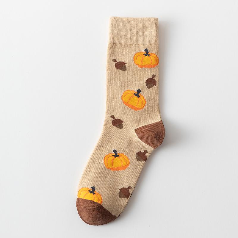 European & American Halloween Cartoon Socks: Pumpkin & Squirrel Mid-Calf Cotton for Men & Women