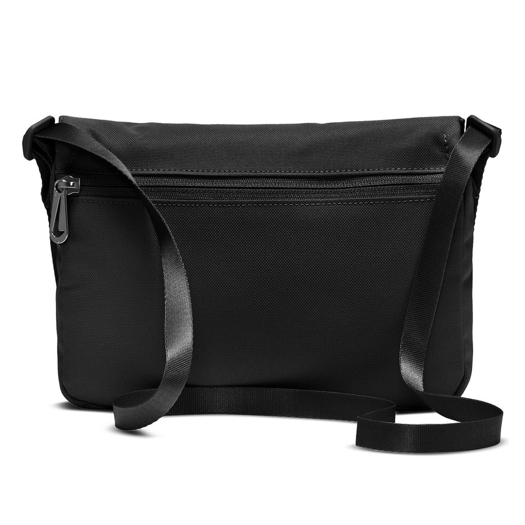 Nike Women S SportSwear Futura 365 croSS Body Bag Cw9300 010