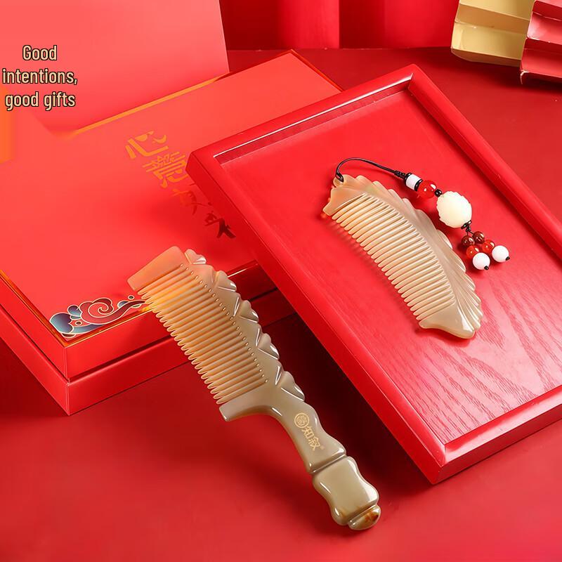 Natural Ox Horn Comb Gift Set