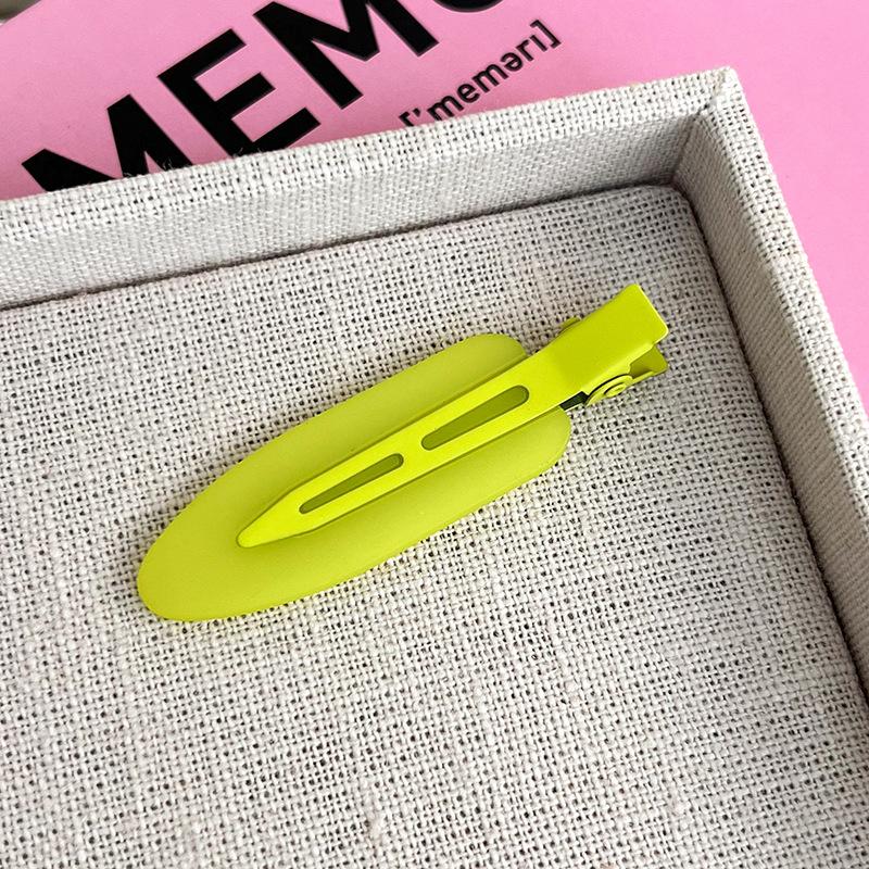 UXSL Fashion Frosted No Trace Hair Clip Women Summer Jelly Color HairPins Bangs Clip Women Girl Makeup Clip Barrettes Headdress
