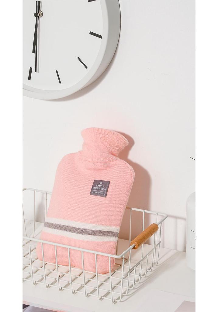 Plush PVC Hot Water Bottle for Students - Large, Portable, Cute Design for Warming Feet and Belly