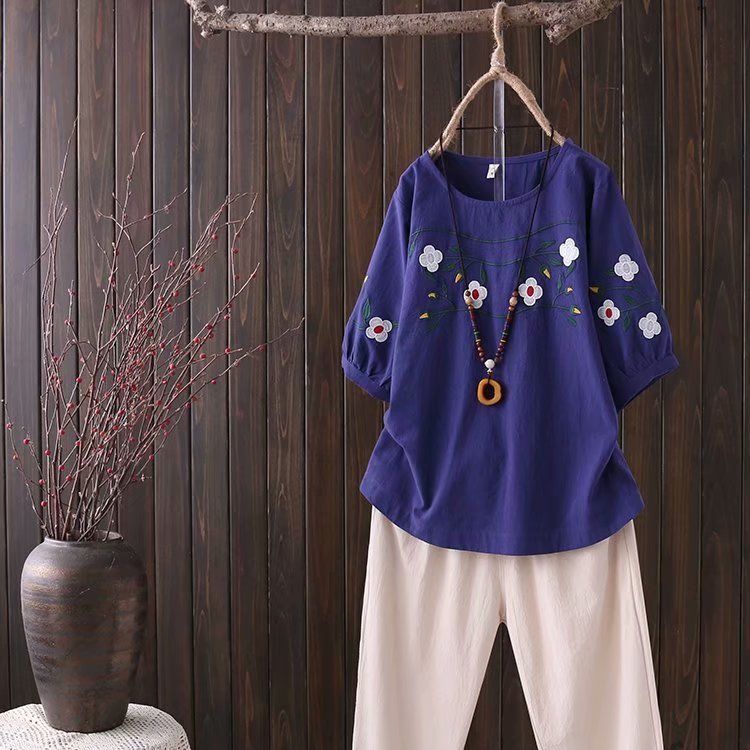 Summer Women Fashionable Retro Embroidered Cotton Linen T-shirt Women's Summer Outfit Ethnic Plus Size Loose Short Sleeved