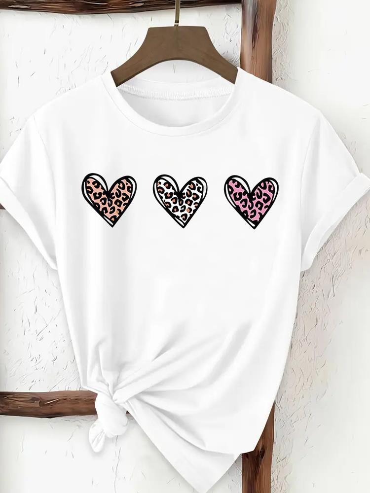 (Asian Size) love heart lovely Print Female Clothing T Shirt Woman Women Fashion Tee Top Short Sleeve Graphic T-shirts