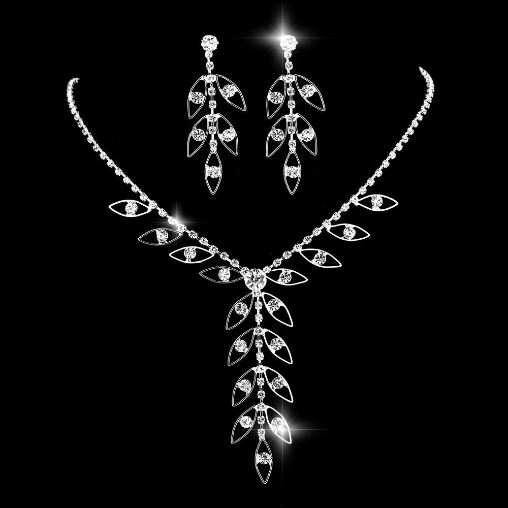 European & American Sparkling Water Drop Zircon Necklace Set – Fashionable Full Diamond Clavicle Chain