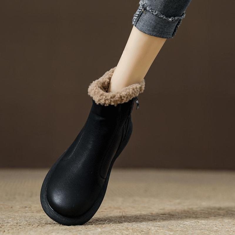 Fashion Leather Waterproof Plush Round Toe Snow Boots for Women Trend 2025 Designer Luxury Woman Shoes Winter Novelty Non Slip Booties