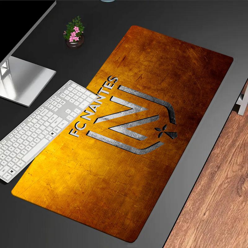 Fc Nantes Crest Design mouse pad, rubber base, esports desk mat, mouse pad for gamers and office use, gaming desk , easy to clean mat