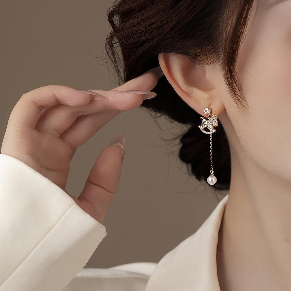 Cartoon Horse New Year Horse Earrings Pearl Zircon Gold Pony Earrings Ear Decor Chinese Style Horse Mascot Drop Earrings