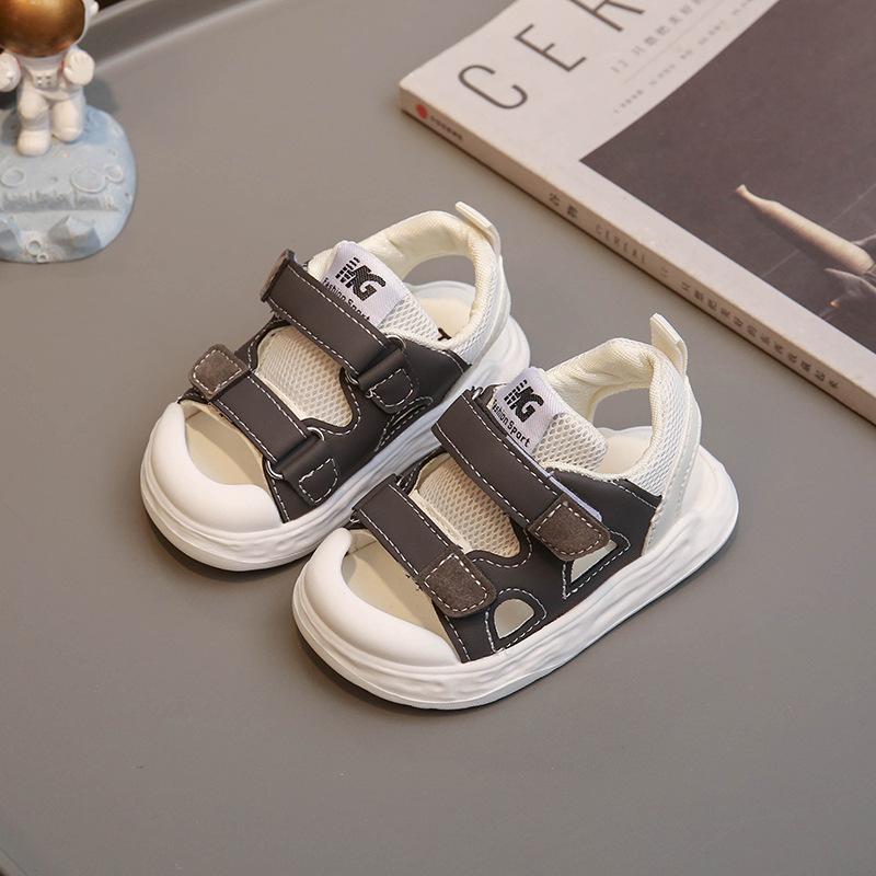 

Детские сандалии обувь для малышей лето 2025 новая детская обувь мягкая подошва детская обувь детская обувь тренд 16-20 yards 5 pairs in one hand серый