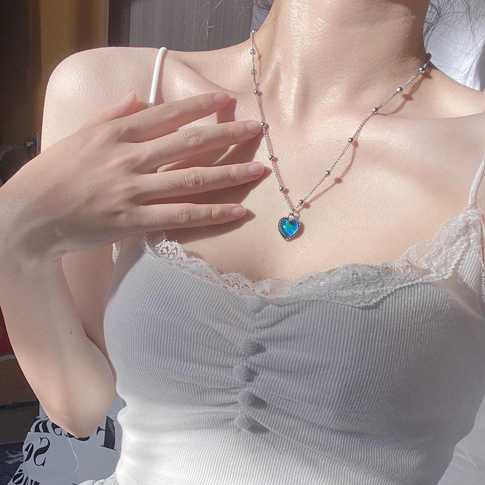 Collana con Pendente a Cuore Cambia Colore Caramella Per Donne Design Semplice Pietra Sensibile alla Temperatura Girocollo Pesca Gioielli da Festa