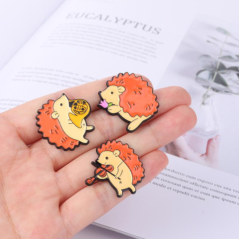 Cute Cartoon Hedgehog Enamel Brooch - Alloy Anti-Exposure Pin