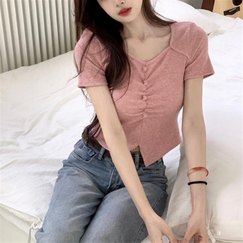 New Arrivals Open Run Women Heart Button Asymmetric Slit Short Sleeve Knit Top