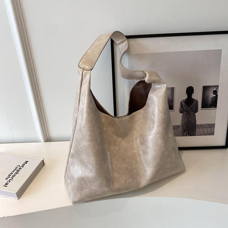 Chic Modern Tote Bag 2023 Winter New Vintage Style Unique Handbag For Women