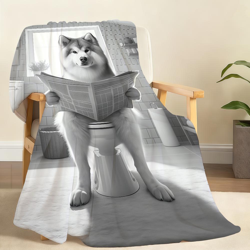 Смешная собака сидит на унитазе, читает газету, одеяло, мягкий плед для пикника, кровати, дивана, дома, спальни, теплое, уютное 75x90cm