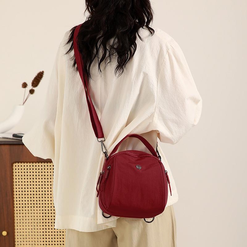 New Solid Color Simple Shoulder Bag Outdoor Commuting Light Portable Messenger Bag Multi-functional Versatile Backpack