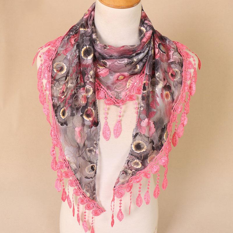 Blonde trekantskjerf med blomster Vår- og sommerstiler Pustende Uthult Ensfarget Trekant Dekorativt Hodebånd Blomstret Nytt