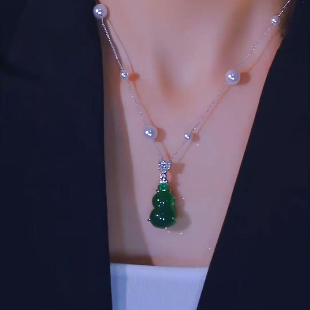 Women's Green Gourd Pendant Titanium Steel Necklace - Elegant Light Luxury Clavicle Chain