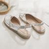 New Women's Single Shoes Are Worn Over Flat Shoes Flip-flops and Sandals Devotion