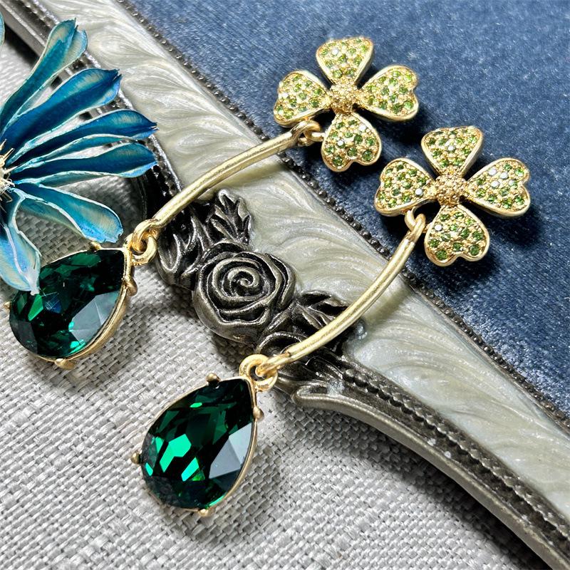 Osc Retro Gold Curved Hook Four-Leaf Clover & Teardrop Green Diamond Dangle Earrings for Women