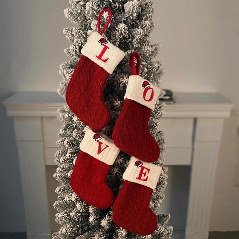 American Style Knitted Wool Socks & Embroidered Christmas Stocking Gift Bag for Children
