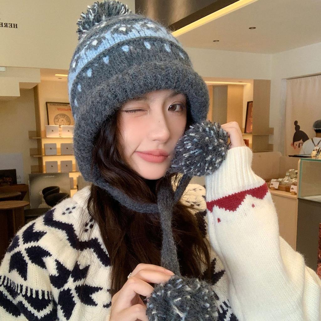 Fair Island contrasting color knitted wool hat women's season versatile big head circumference showing face small ear protection warm pullover hat