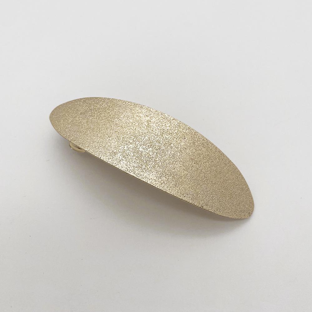 European & American Style Metal Oval Spring Clip: Versatile Retro Hair Accessory for Women's Ponytail or Half-Up Styles