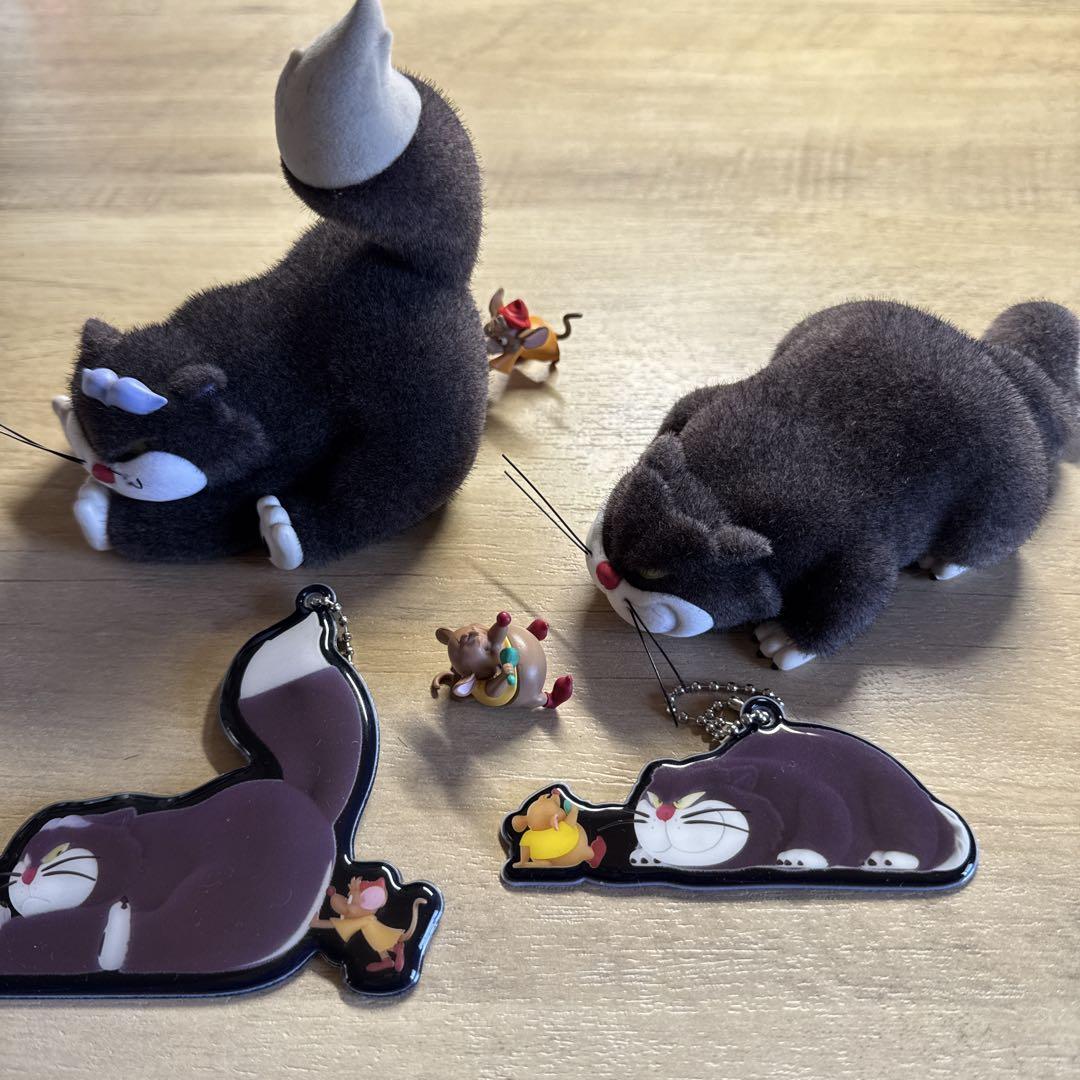 

[USED] Disney 52toys Lucifer Figure Set of 2